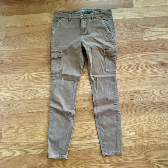 Vineyard Vines NWOT Garment Dyed Skinny Utility Pant (4) - Picture 4 of 14